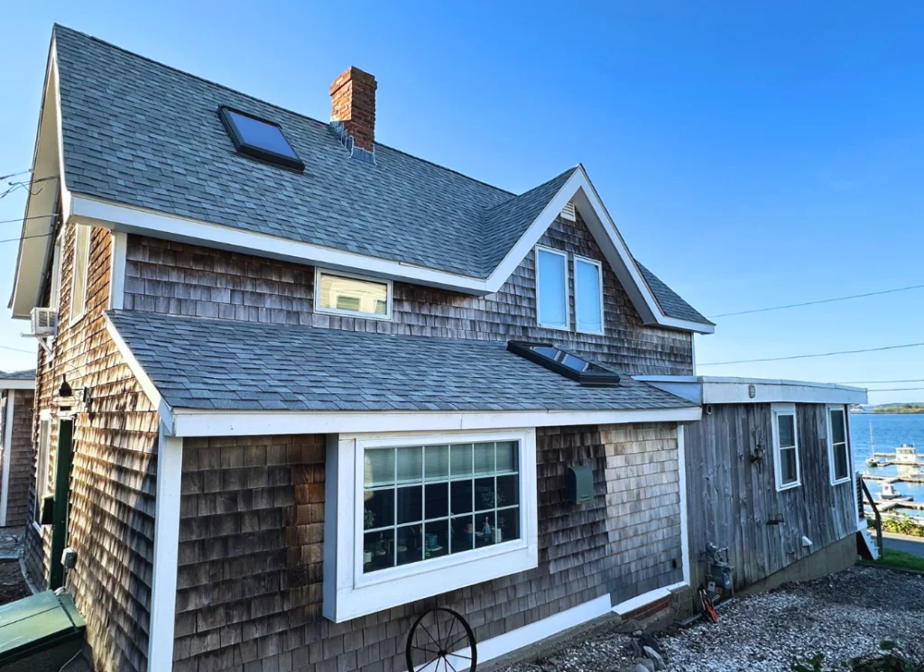 Roofing Contractors in Peabody